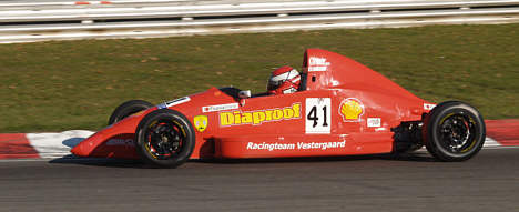 Nils K. Vestergaard fortsætter i sin Mygale-racer fra 2007.